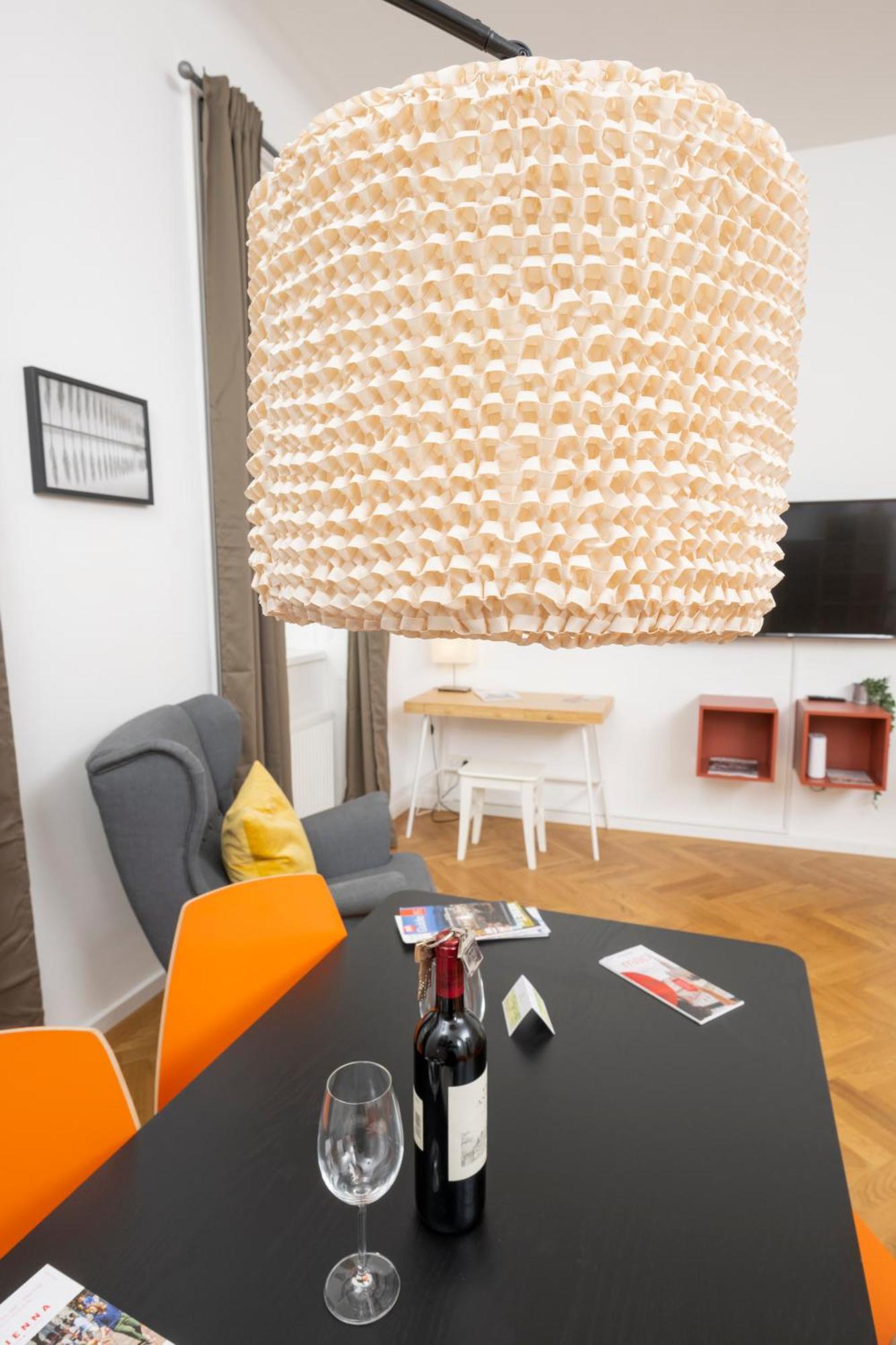 Luxury Suites Liechtenstein Виена Екстериор снимка